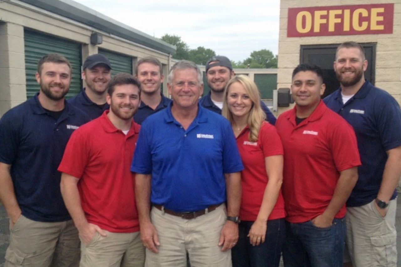 Water damage restoration professionals in Evanston, IL